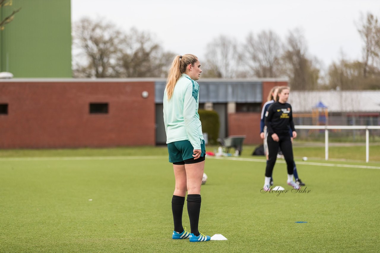 Bild 153 - Co-Trainerin der Frauen Nationalmannschaft Britta Carlson in Wahlstedt